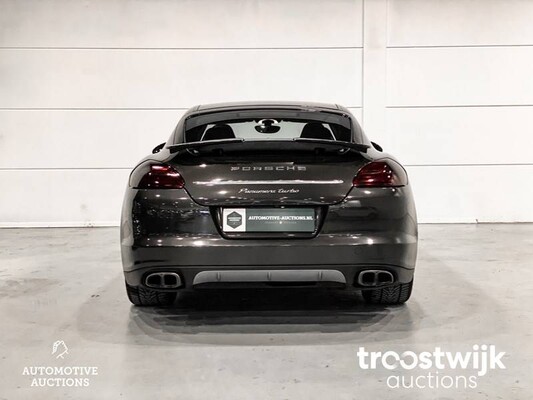 Porsche Panamera Turbo 4.8 Auto