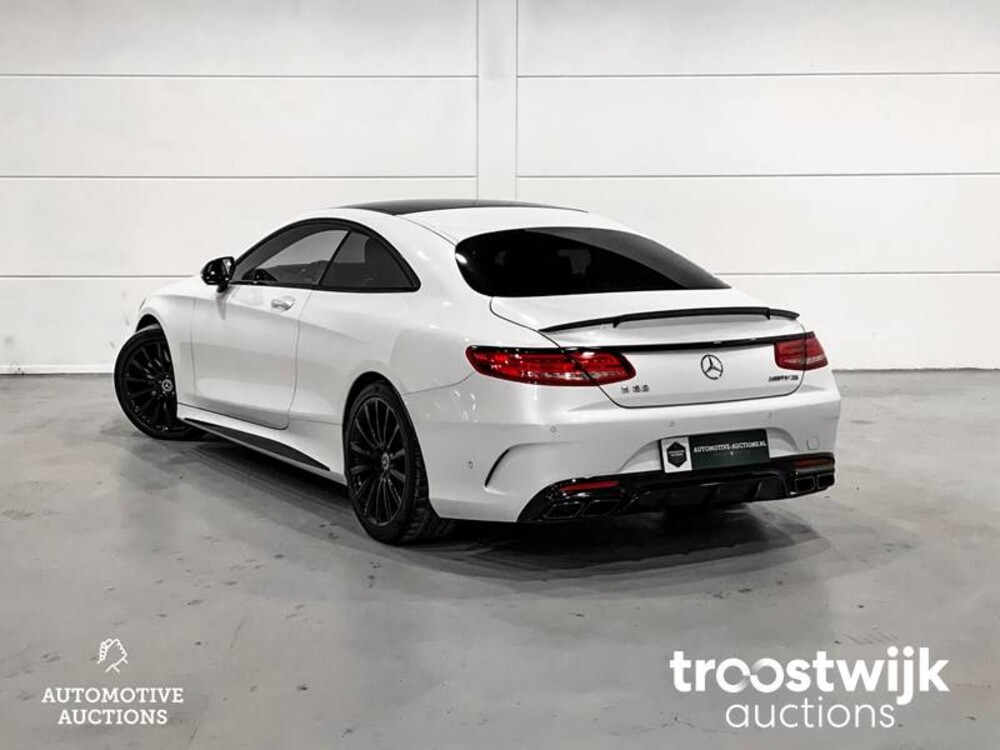 Mercedes-Benz S63 AMG 4Matic Coupé Auto