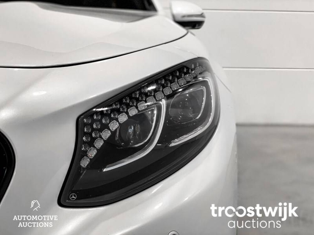 Mercedes-Benz S63 AMG 4Matic Coupé Auto