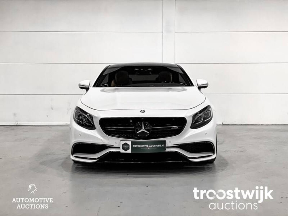Mercedes-Benz S63 AMG 4Matic Coupé Auto