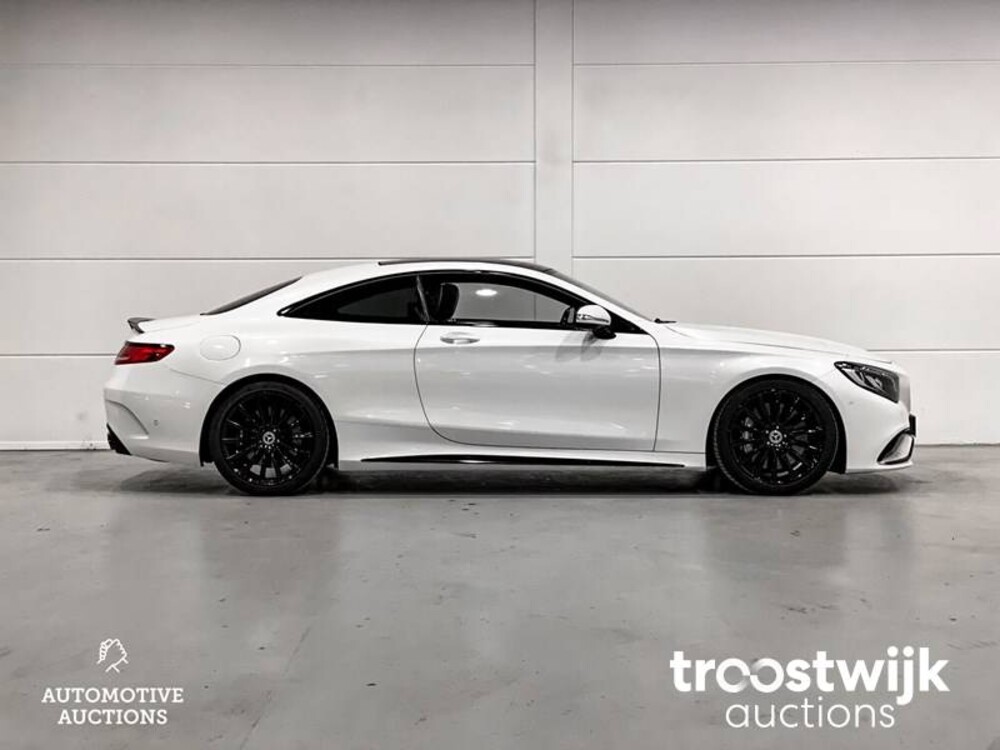 Mercedes-Benz S63 AMG 4Matic Coupé Auto