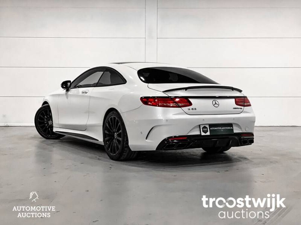 Mercedes-Benz S63 AMG 4Matic Coupé Auto