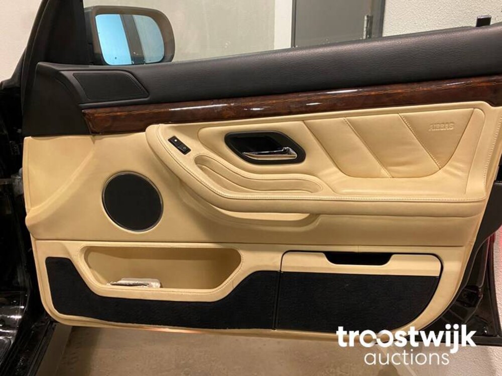 BMW 750i E32 5.4 V12 Auto