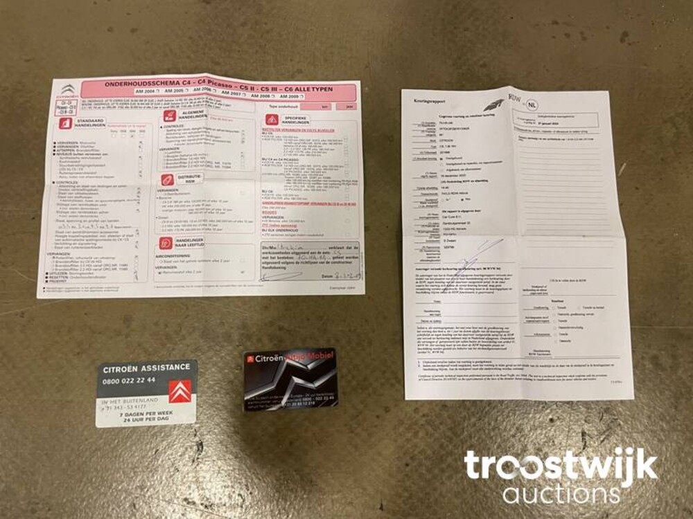 Citroen C5 1.8-16V Ligne Prestige Car