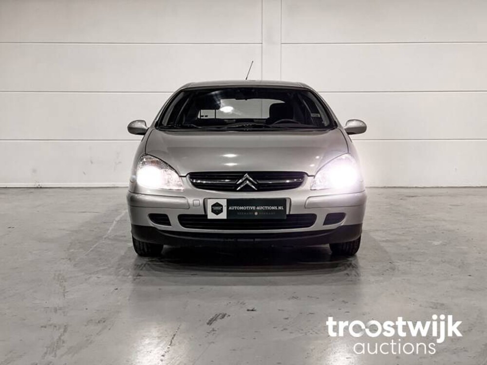 Citroen C5 1.8-16V Ligne Prestige Car