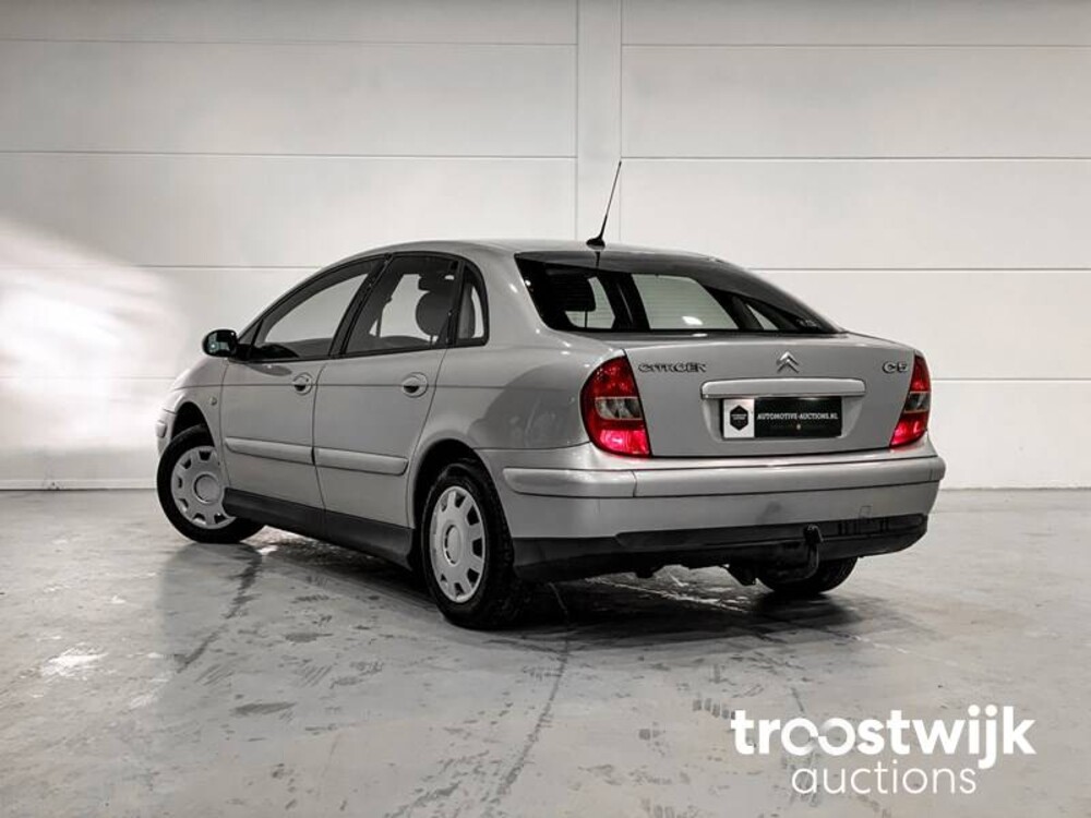 Citroen C5 1.8-16V Ligne Prestige Car