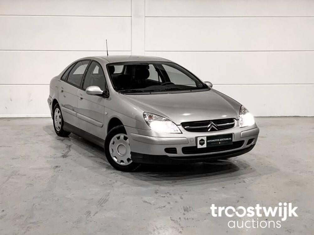 Citroen C5 1.8-16V Ligne Prestige Car