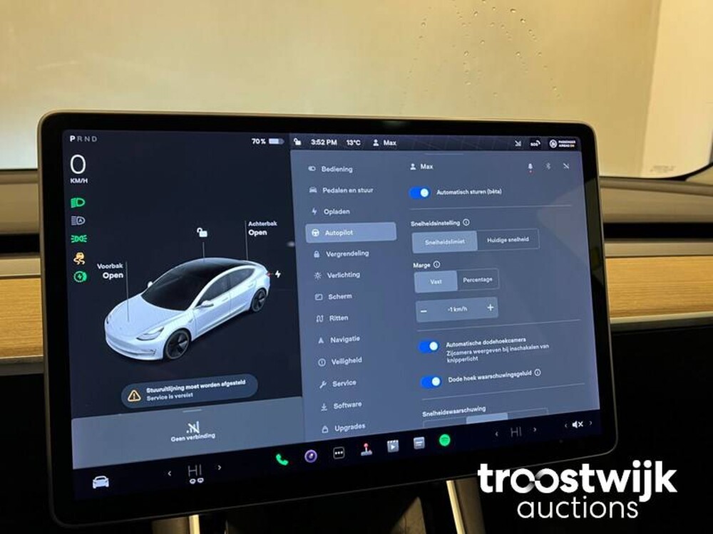 Tesla Model 3 Standard RWD Plus Auto