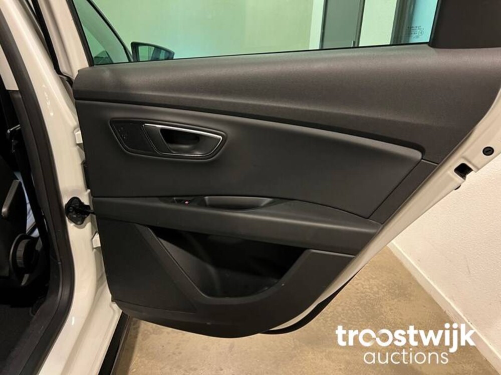 Seat Leon ST TSI FR Business Intens Auto