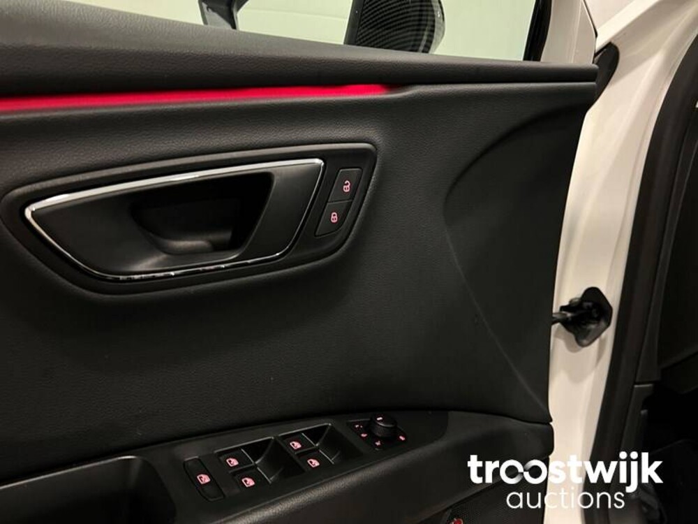 Seat Leon ST TSI FR Business Intens Auto