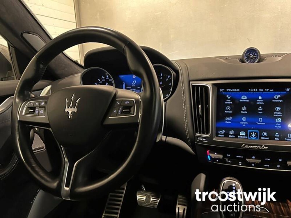 Maserati Levante S 3.0 V6 GranLusso SQ4 Auto