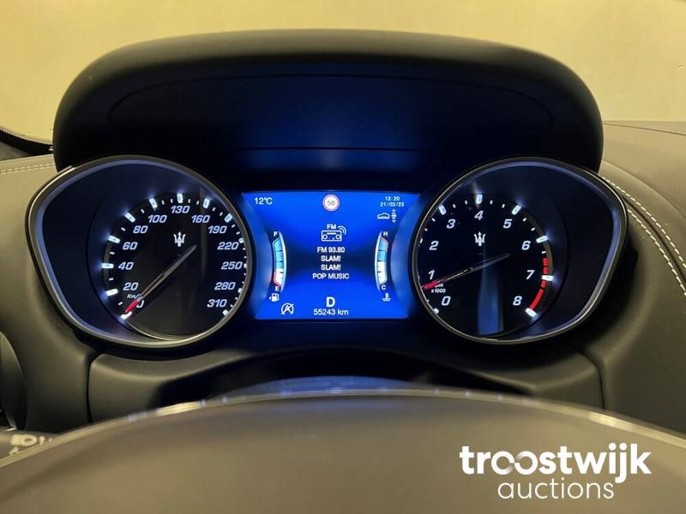 Maserati Levante S 3.0 V6 GranLusso SQ4 Auto