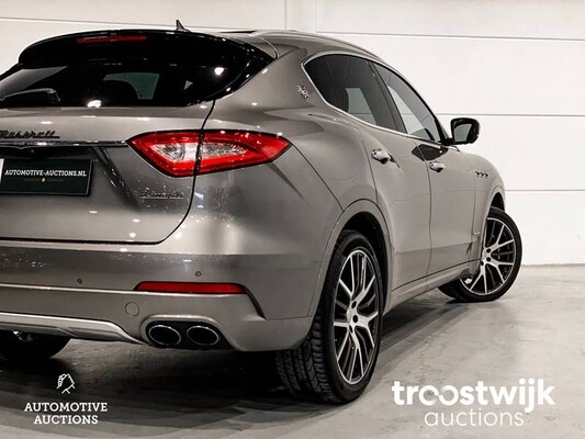 Maserati Levante S 3.0 V6 GranLusso SQ4 Auto