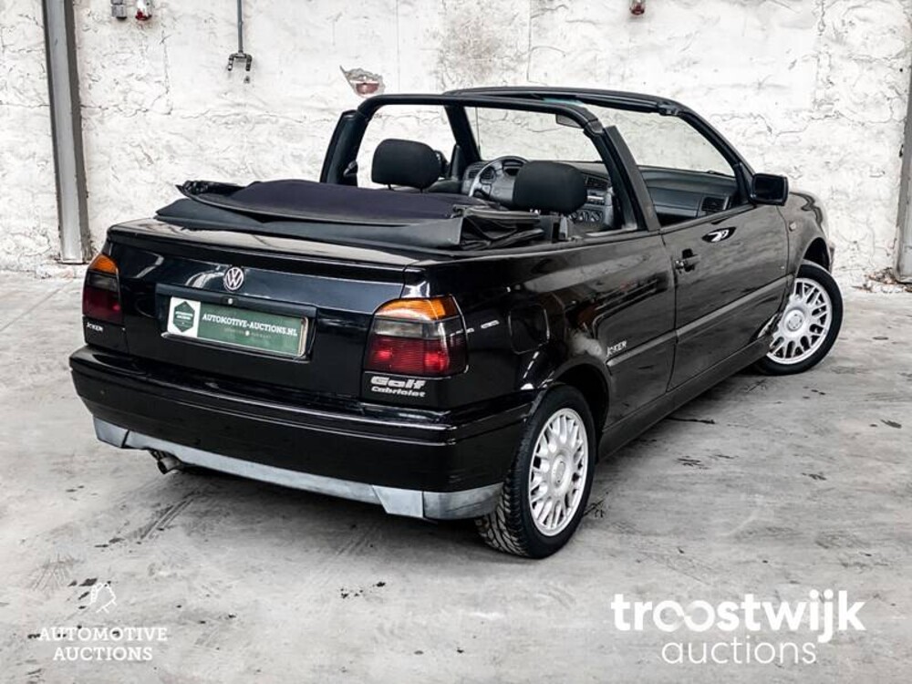 Volkswagen Golf Cabriolet 2.0 Avantgarde 116pk 1997, 65-TF-RN