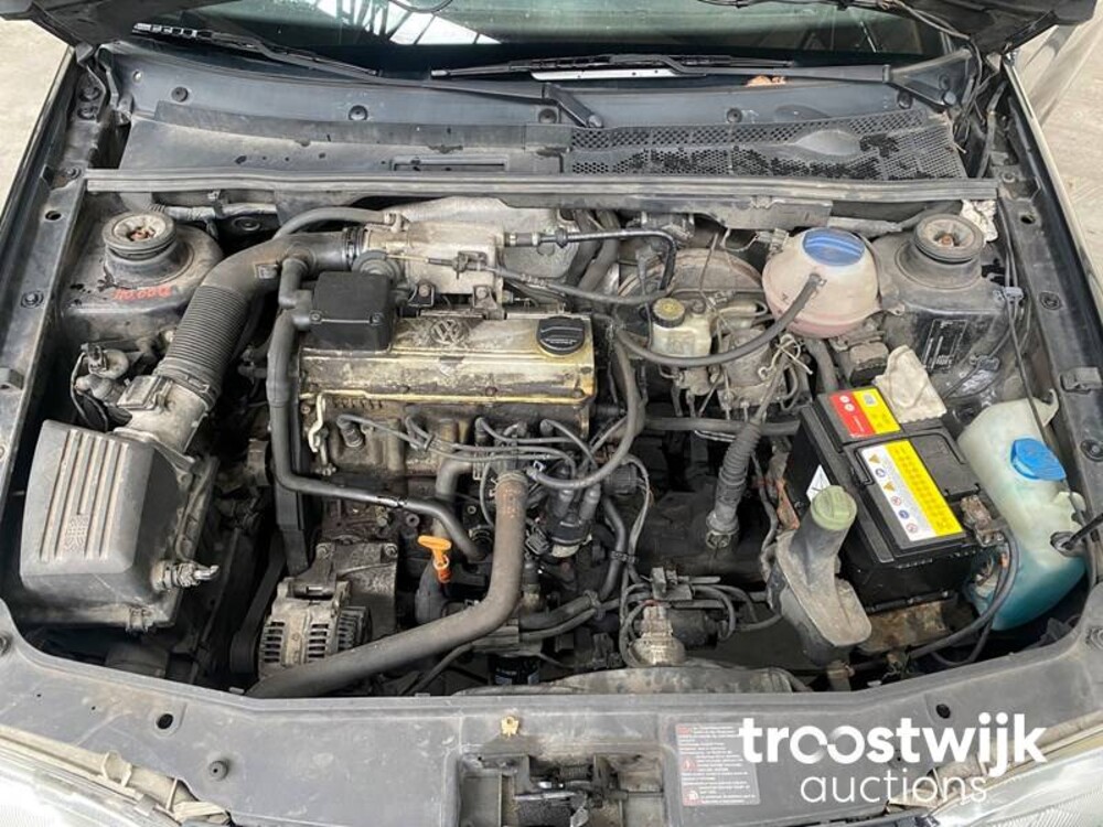 Volkswagen Golf Cabriolet 2.0 Avantgarde 116pk 1997, 65-TF-RN