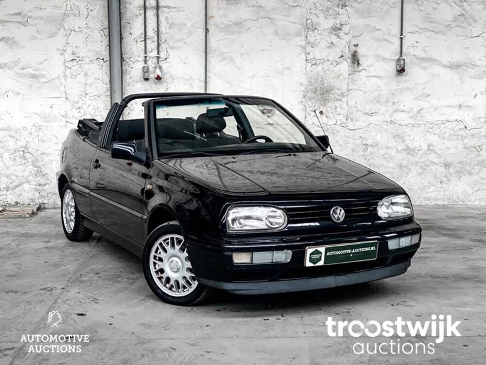 Volkswagen Golf Cabriolet 2.0 Avantgarde 116pk 1997, 65-TF-RN
