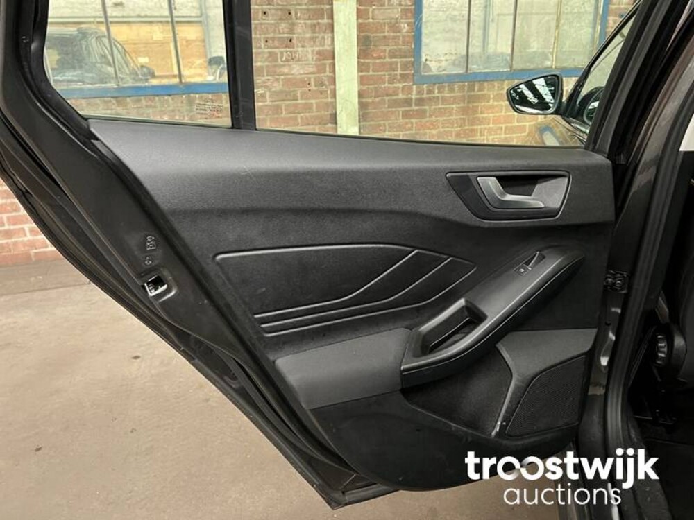 Ford Focus Wagon EcoBoost Trend Edition Business 2019 -Orig NL-, XS-059-H