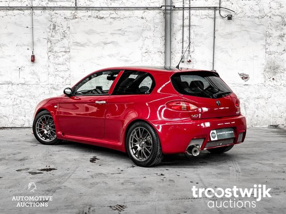 Alfa Romeo 147 GTA 3.2 V6 24V 250pk 2004 Youngtimer