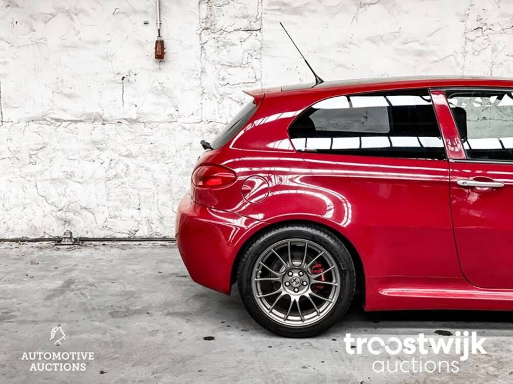 Alfa Romeo 147 GTA 3.2 V6 24V 250pk 2004 Youngtimer