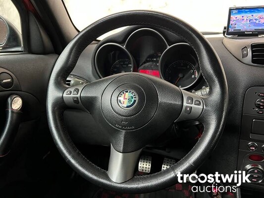 Alfa Romeo 147 GTA 3.2 V6 24V Car