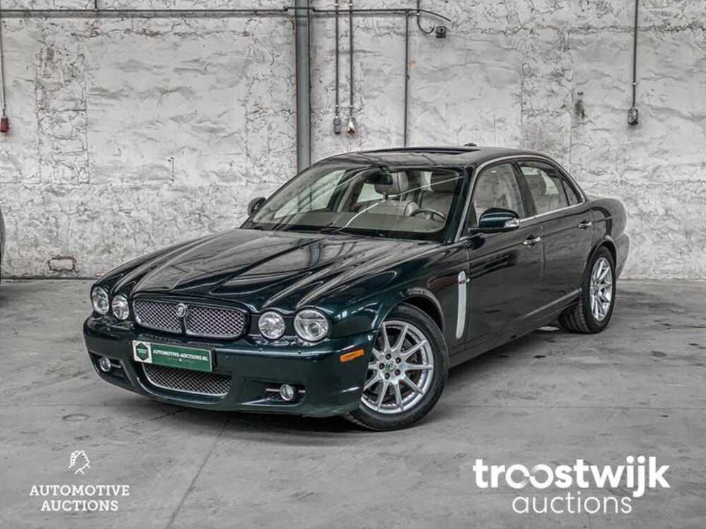 Jaguar XJ Sovereign 2.7D V6 207pk 2008 -Orig.NL-, 59-HJH-9