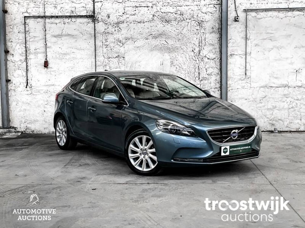 Volvo V40 1.6 D2 Summum 114pk 2013, -Orig.NL-, 87-ZRK-3