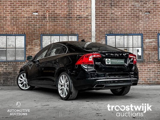 Volvo S60 T5 245pk, 2017