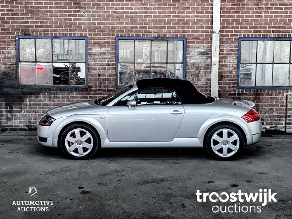 Audi TT Roadster 1.8 5V Turbo Quattro 224pk 2001, 65-XG-HX