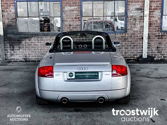 Audi TT Roadster 1.8 5V Turbo Quattro 224pk 2001, 65-XG-HX