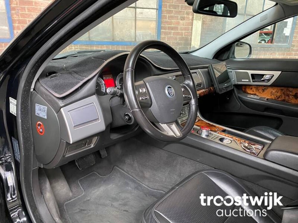 Jaguar XF 3.0 V6 Premium Luxury 238pk 2008