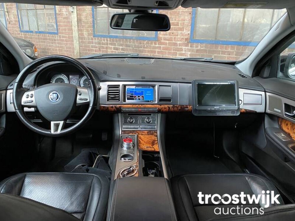 Jaguar XF 3.0 V6 Premium Luxury 238pk 2008