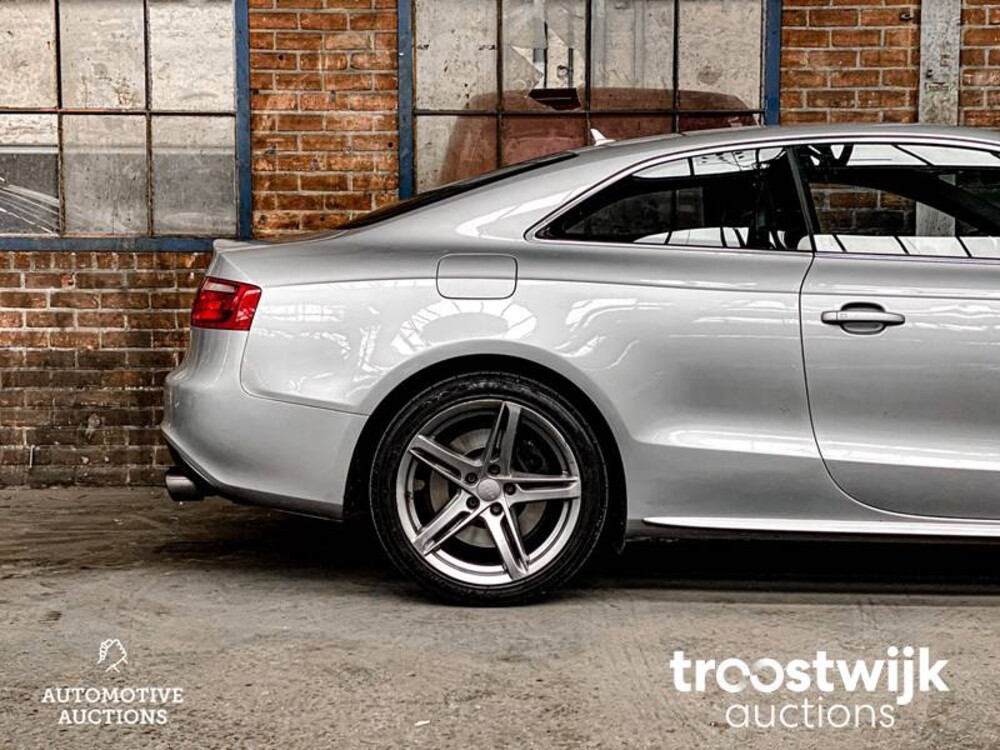 Audi S5 4.2 FSI Quattro Car