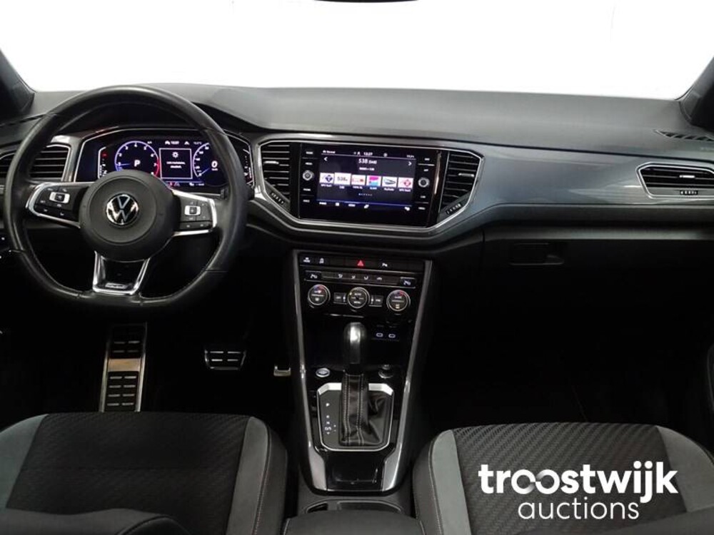 Volkswagen T-Roc R-Line 1.5 TSI Sport Business Car