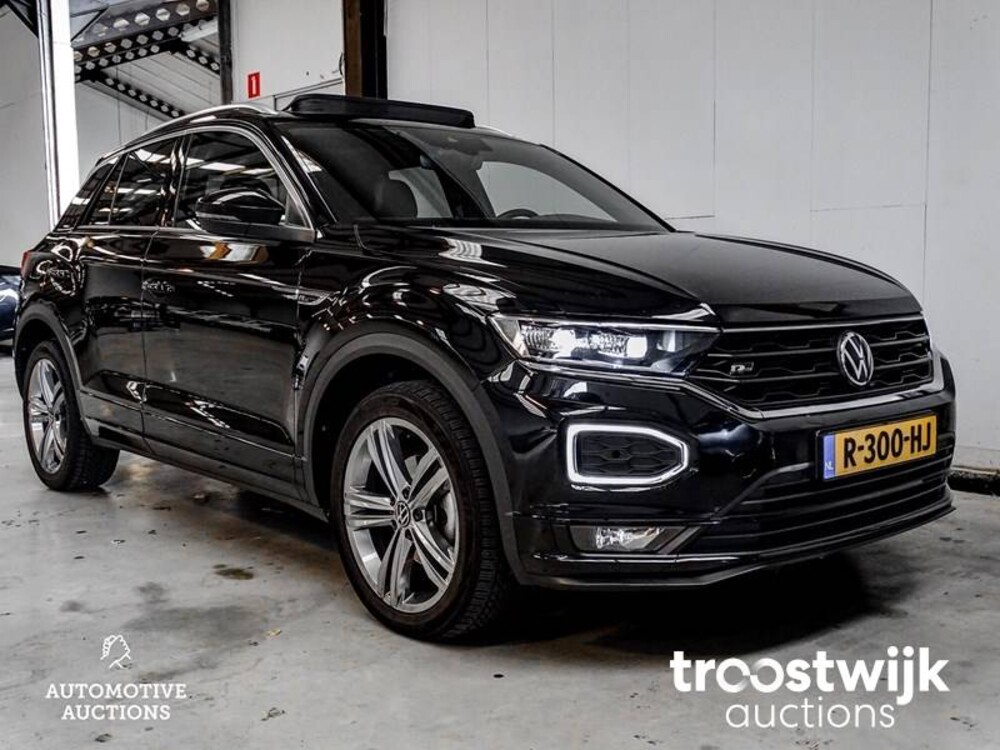 Volkswagen T-Roc R-Line 1.5 TSI Sport Business Car