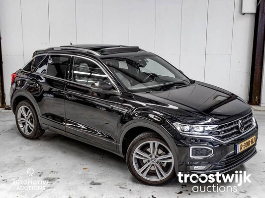 Volkswagen T-Roc R-Line 1.5 TSI Sport Business 150pk 2020, R-300-HJ