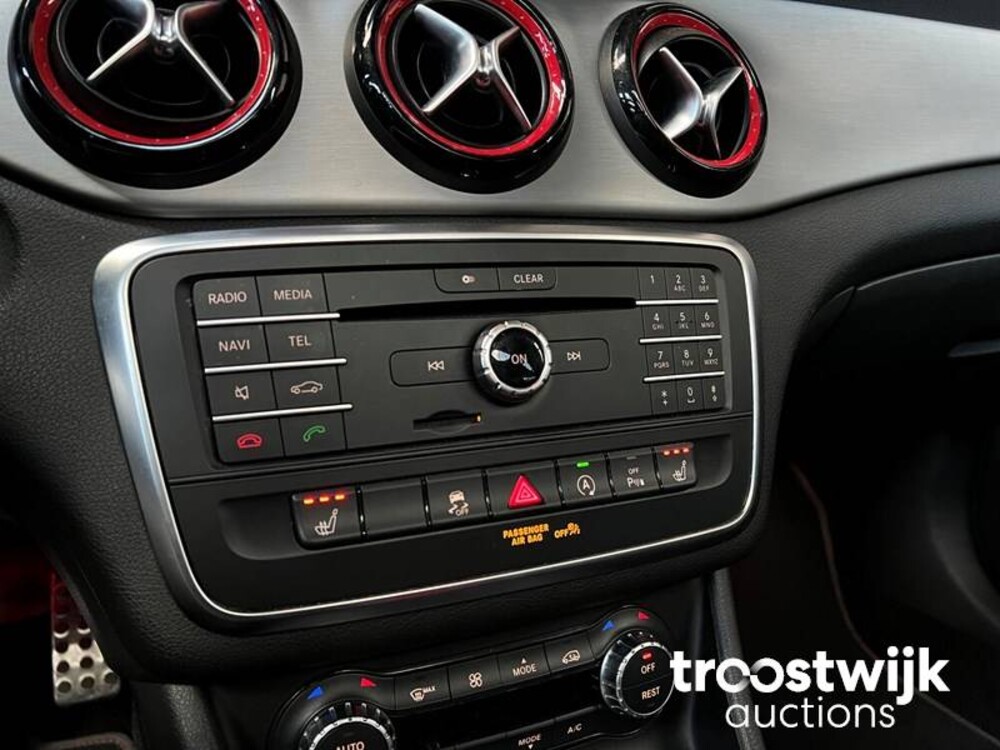 Mercedes-Benz CLA45 AMG 4Matic Car