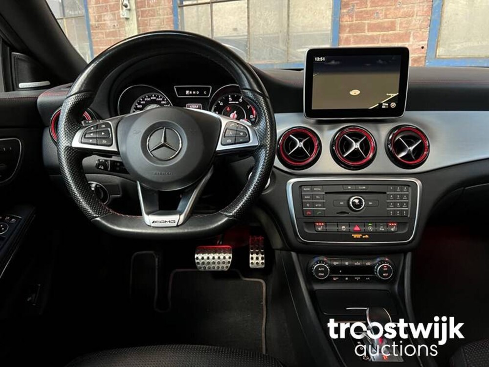 Mercedes-Benz CLA45 AMG 4Matic Car