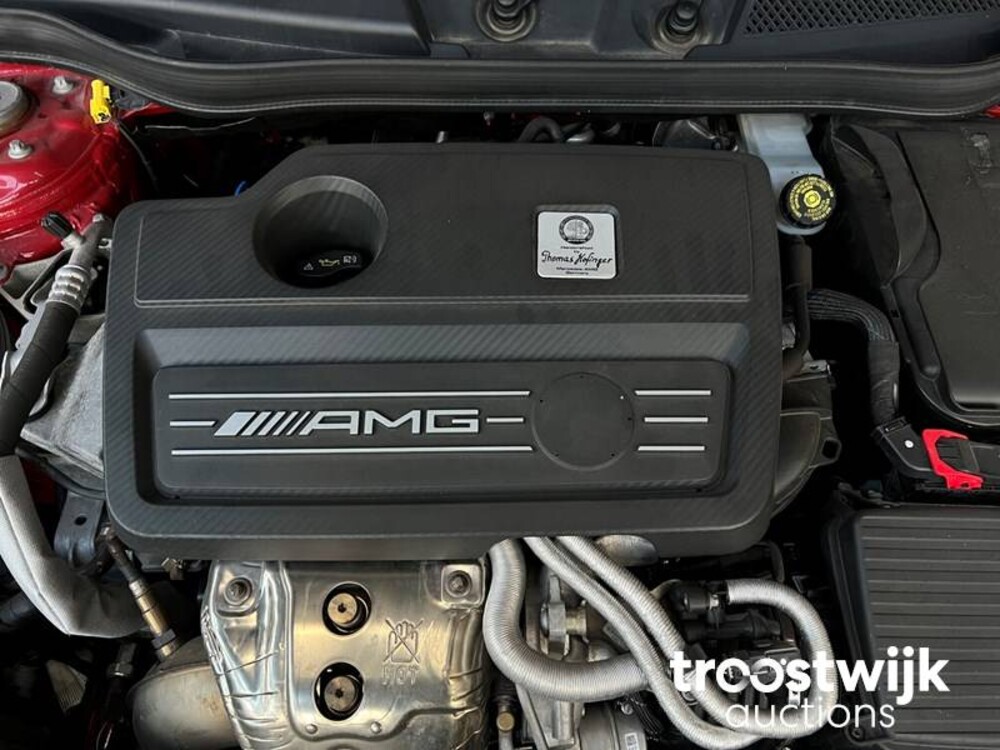 Mercedes-Benz CLA45 AMG 4Matic Car