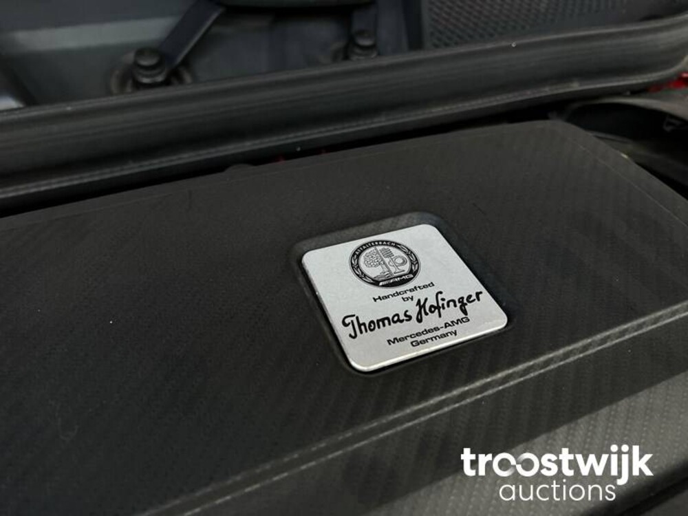 Mercedes-Benz CLA45 AMG 4Matic Car