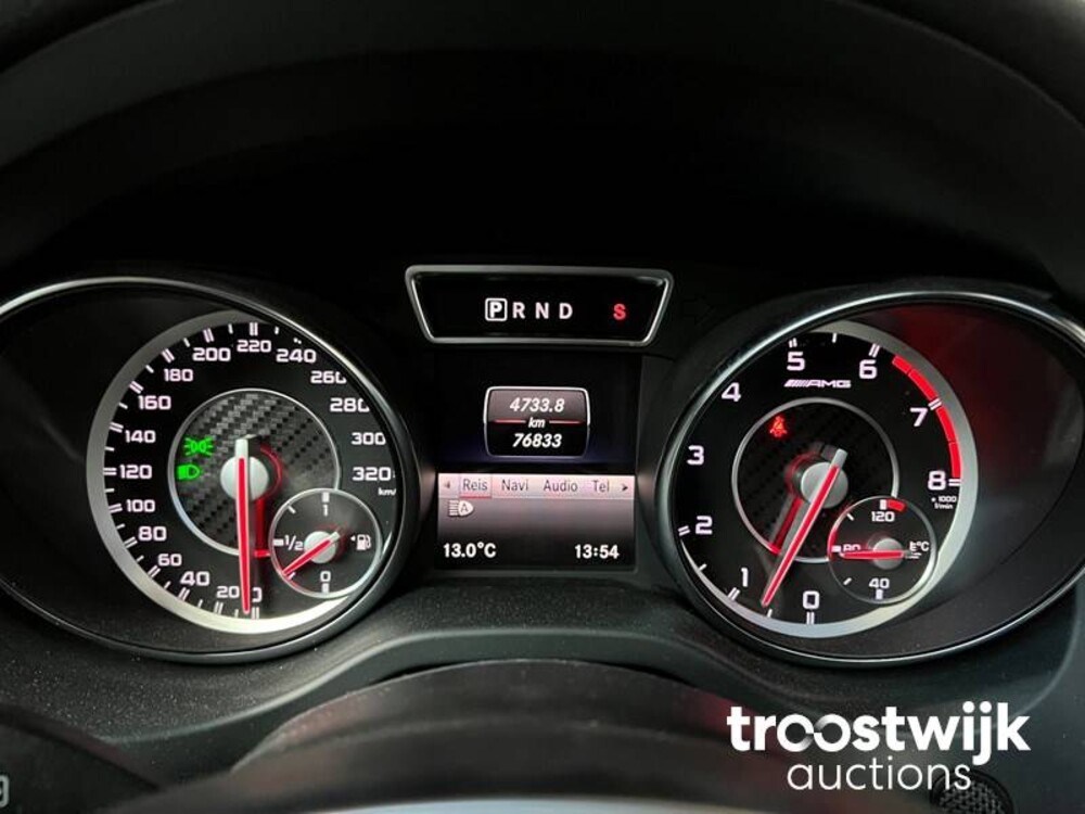 Mercedes-Benz CLA45 AMG 4Matic Car