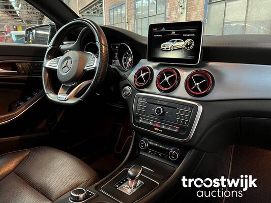 Mercedes-Benz CLA45 AMG 4Matic 360pk 2014 CLA-Klasse