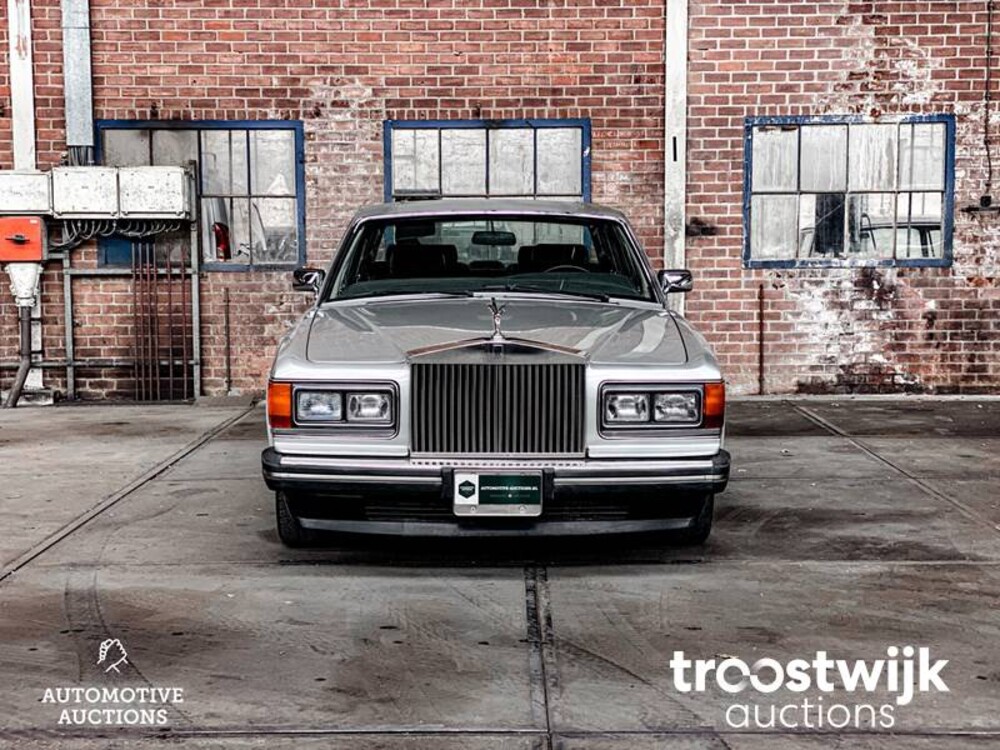 Rolls-Royce Silver Spur 6.8 V8 Car