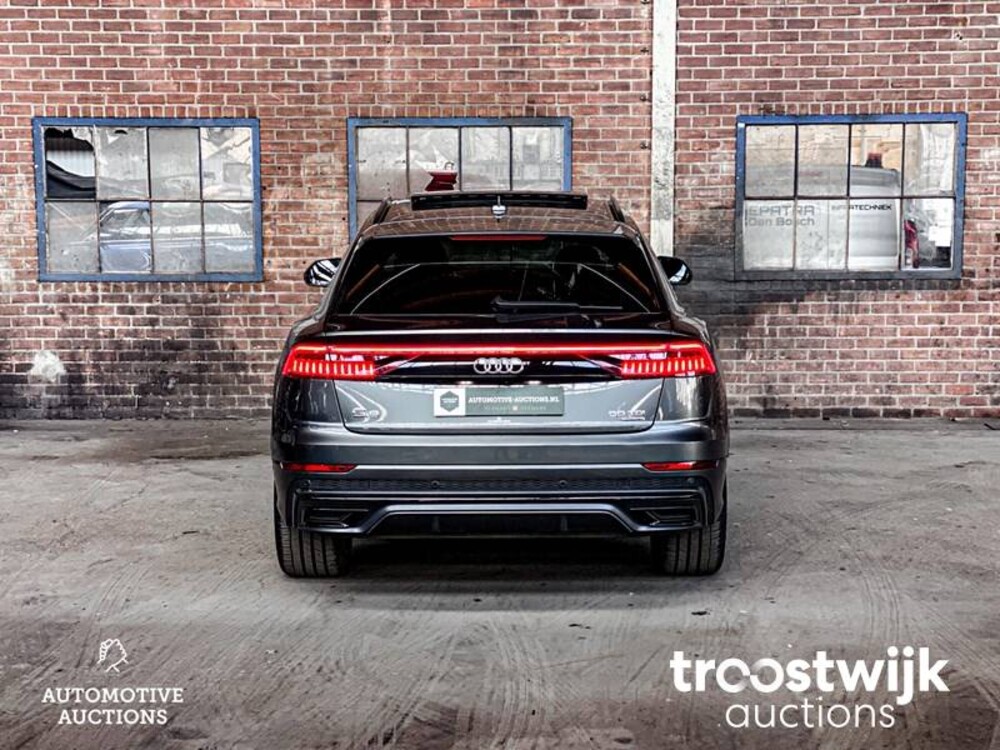 Audi Q8 S-Line 50 TDI  Quattro Car