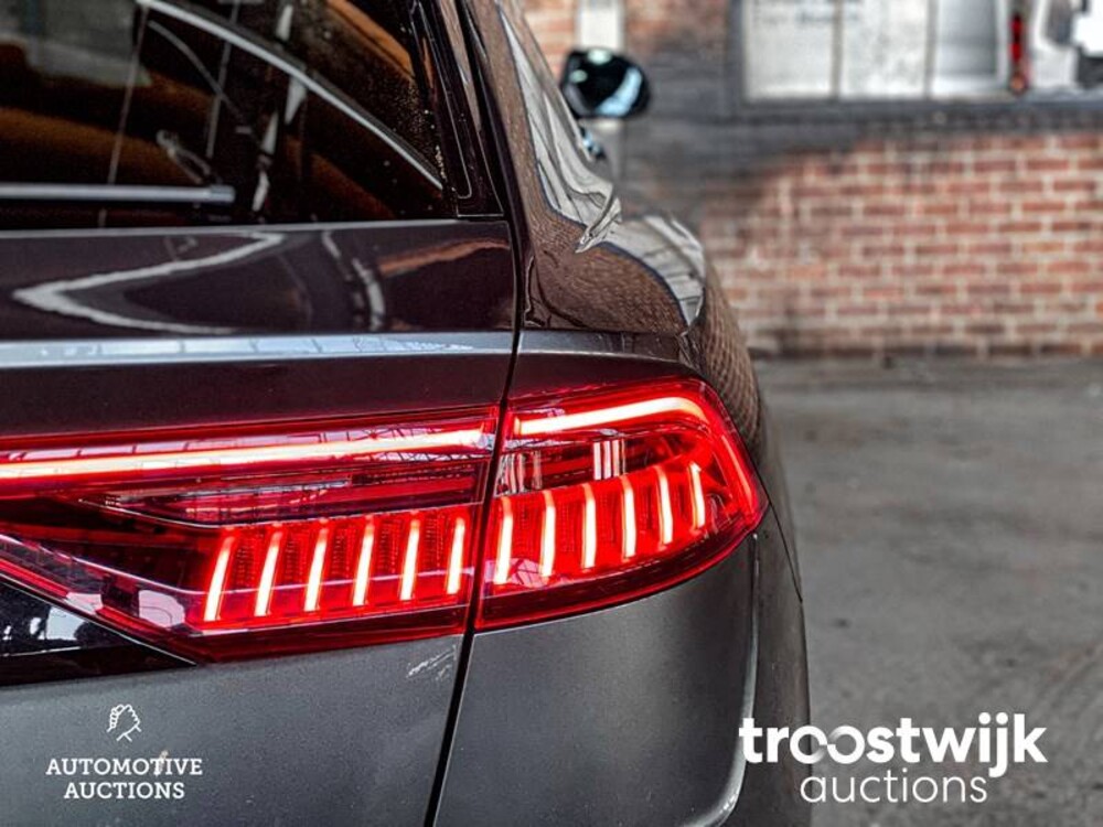 Audi Q8 S-Line 50 TDI  Quattro Car