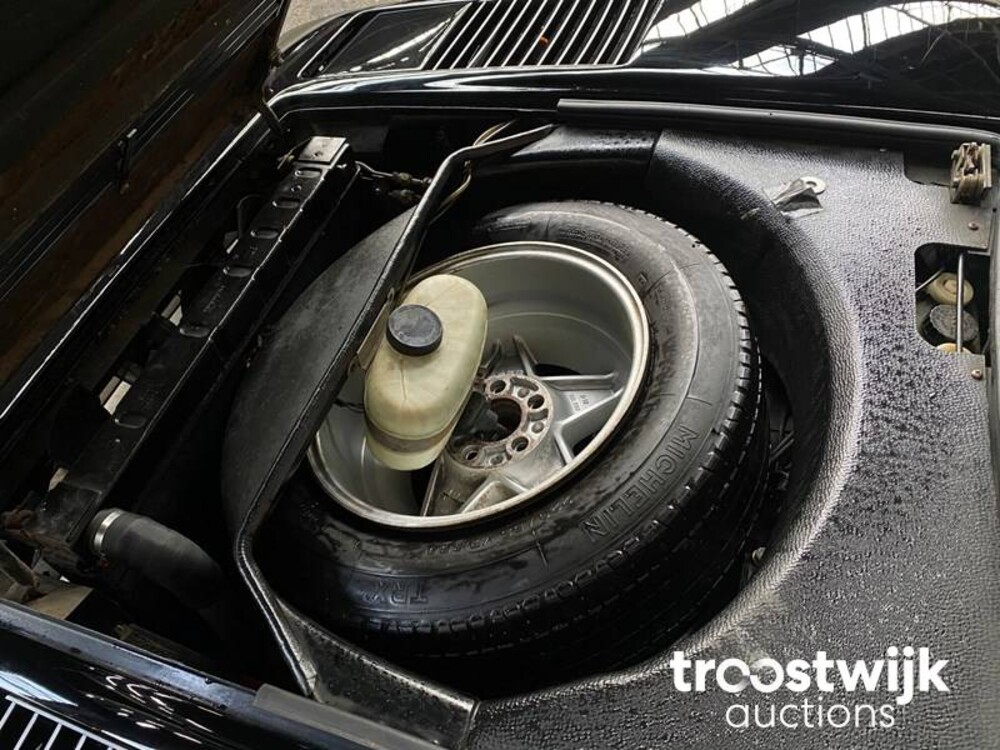 Ferrari 308 GTS Quattrovalvole Car