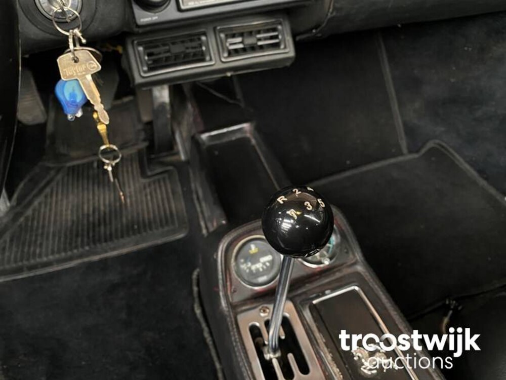 Ferrari 308 GTS Quattrovalvole Car