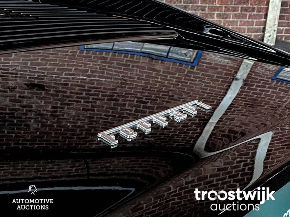 Ferrari 308 GTS Quattrovalvole Car