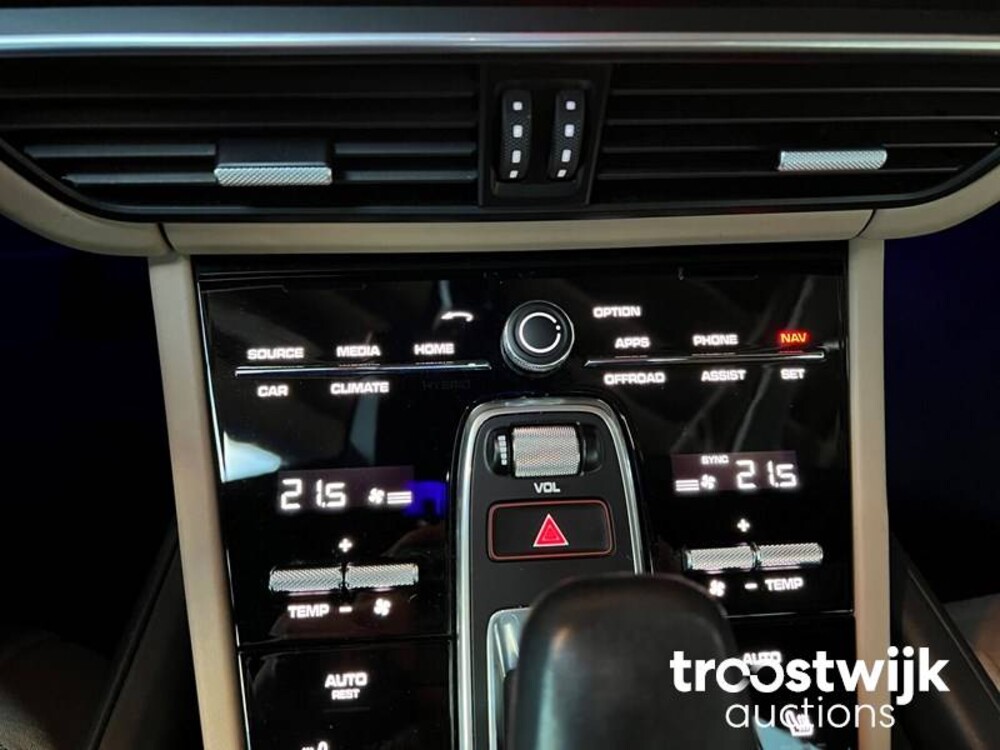 Porsche Cayenne S 2.9 V6 Sport Design Car