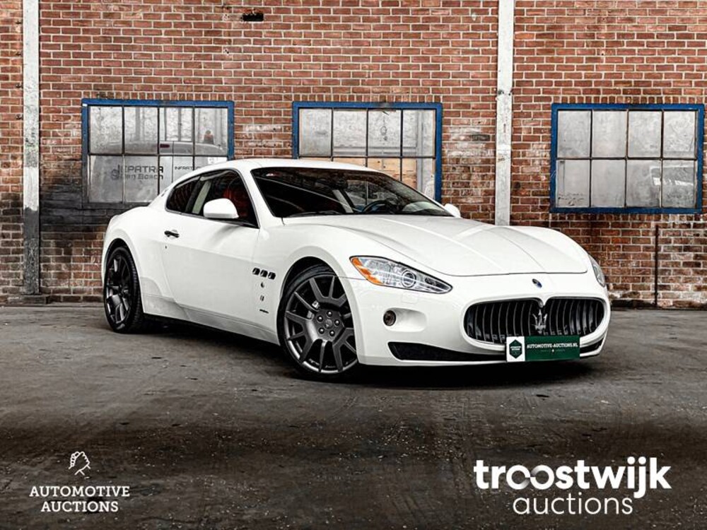 Maserati GranTurismo 4.2 V8 Car
