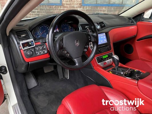 Maserati GranTurismo 4.2 V8 405pk 2008 -Youngtimer-